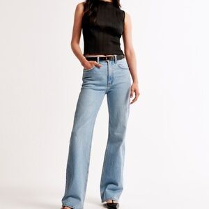 Abercrombie & Fitch 90s relaxed jean high rise extra short